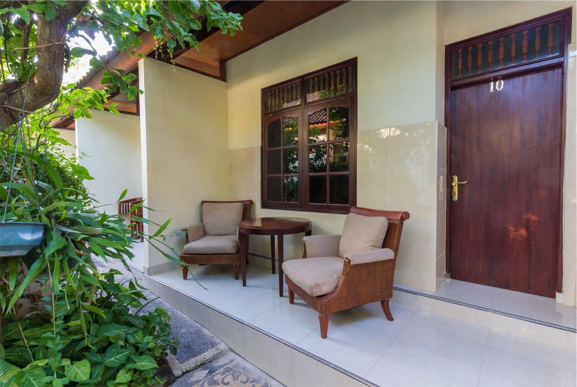 Reddoorz @ Sehati Raya Kuta Legian  Exterior photo
